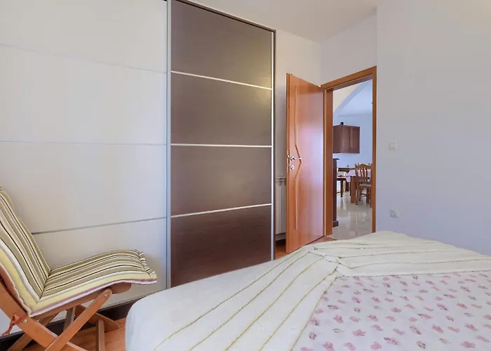 Lejlighed Matej By Interhome Pula